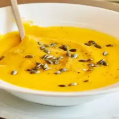 Zupa dyniowa jak zrobić – prosty przepis na pyszny smak w domu