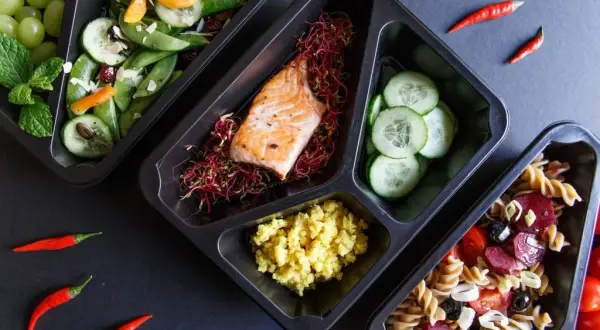 Jakie są rodzaje cateringu i jak wybrać najlepszy dla siebie
